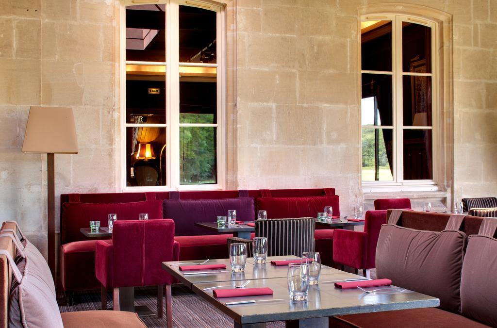 Hotel Le Pavillon De Gouffern Silli-en-Gouffern Esterno foto
